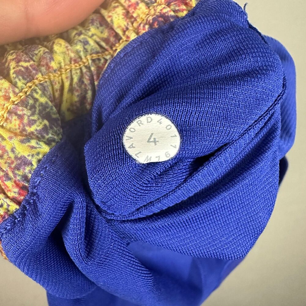 Lululemon Womens 4 Seawheeze 2019 Hotty Hot Shorts Multi 2.5" Inseam Running - Picture 5 of 7
